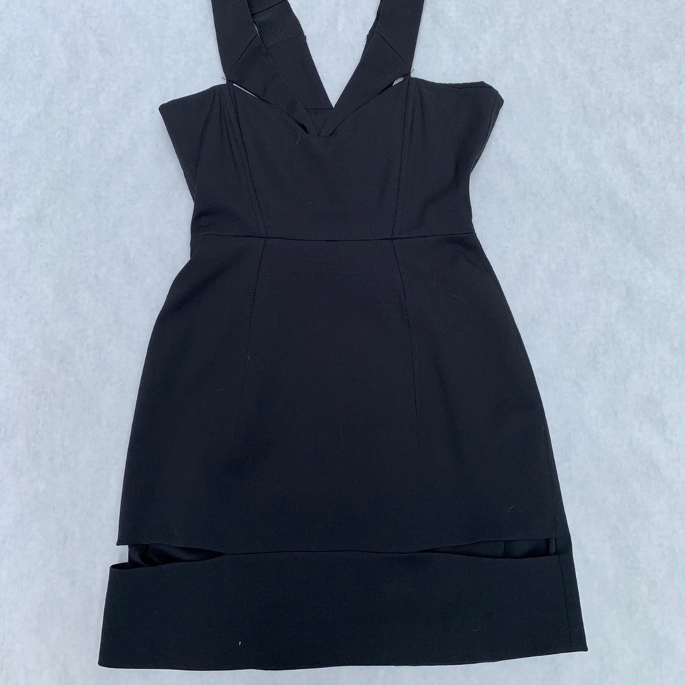 Mason by Michelle Mason Black cutout dress, Sz 6